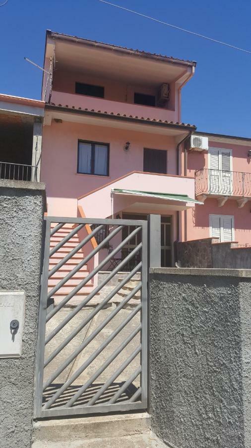 Вилла La Casa Rosa-The Pink House Теулада Экстерьер фото